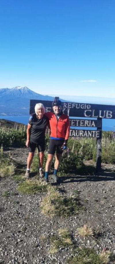 Lindsay and Rainer Goldbeck Cycling on the  tour with redspokes
